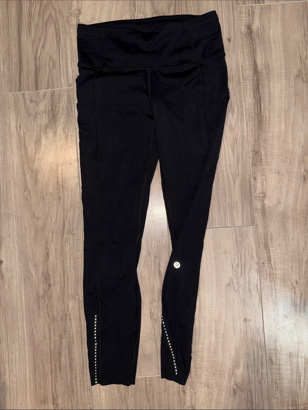 lululemon athletica Black High-Rise Performance Leggings with Ankle reflectors - Picture 3 of 4